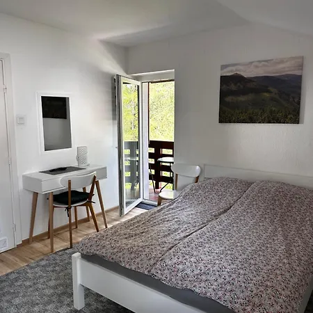 Quarto em Acomodações Particulares Jola *