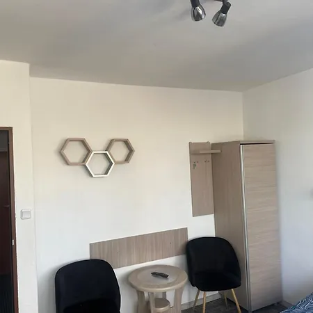 Jola كارباش